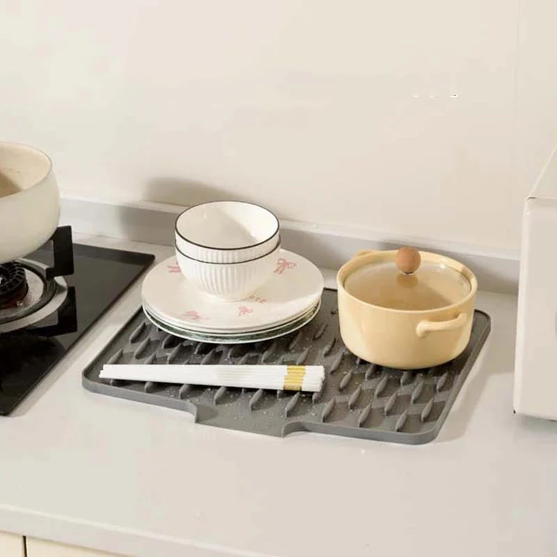 💥 Salva piano di lavoro in silicone no-spill - Tappetino termoresistente e antiscivolo per asciugare senza sgocciolare💥
