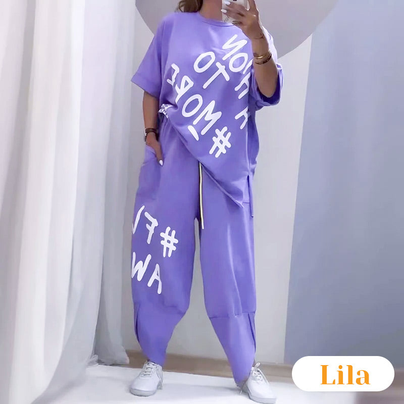 Zweiteiliges T-Shirt und Hose für lässige Frauen