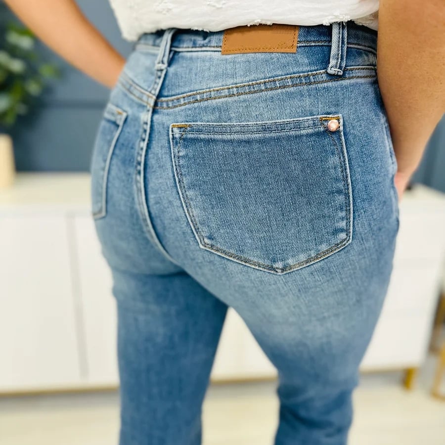 🍂Calça jeans bootcut com controle de barriga, o Santo Graal👖
