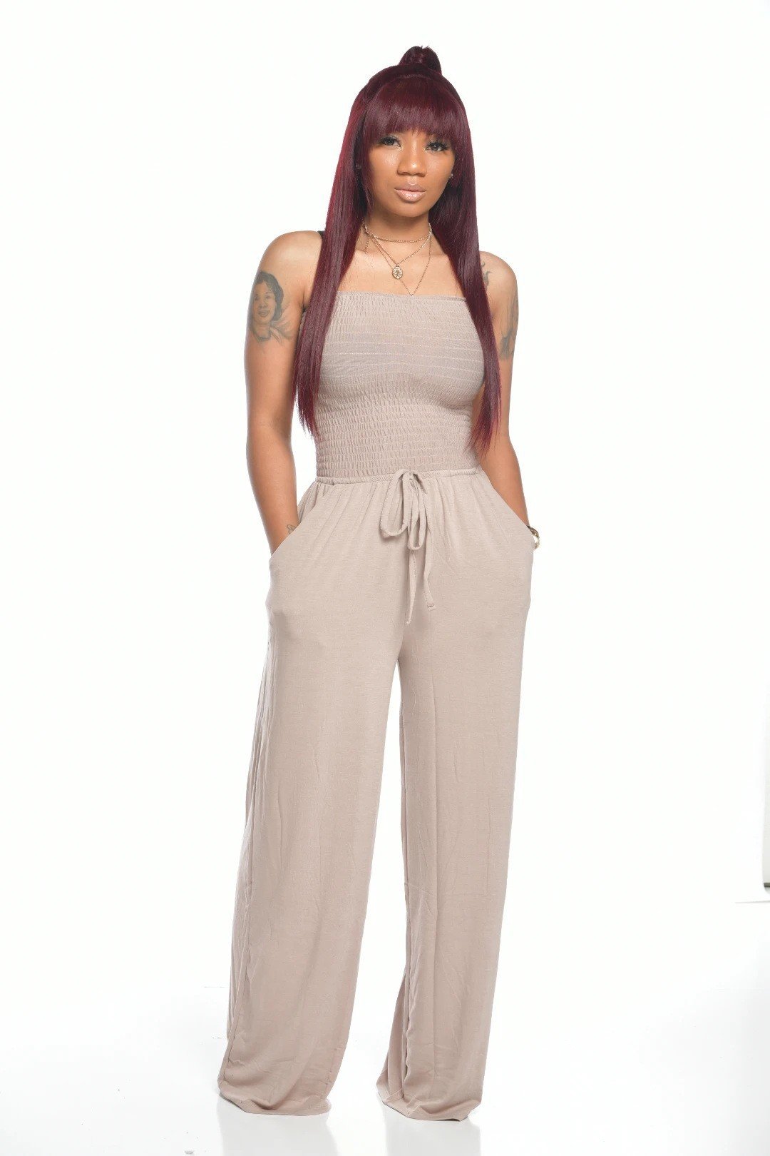 🔥Off Shoulder Ensfarget jumpsuit med smokk