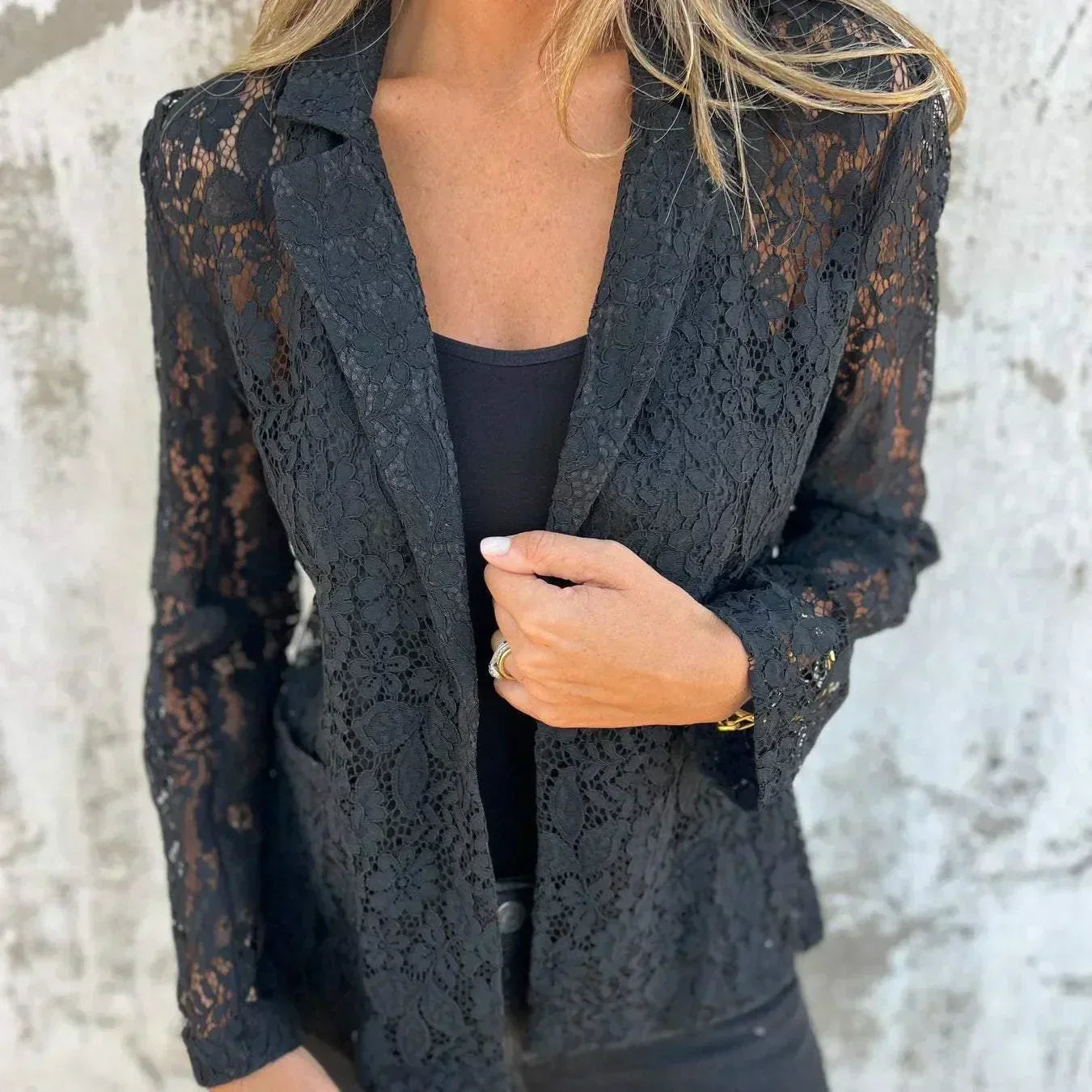 Giacca in pizzo integrale e maglia