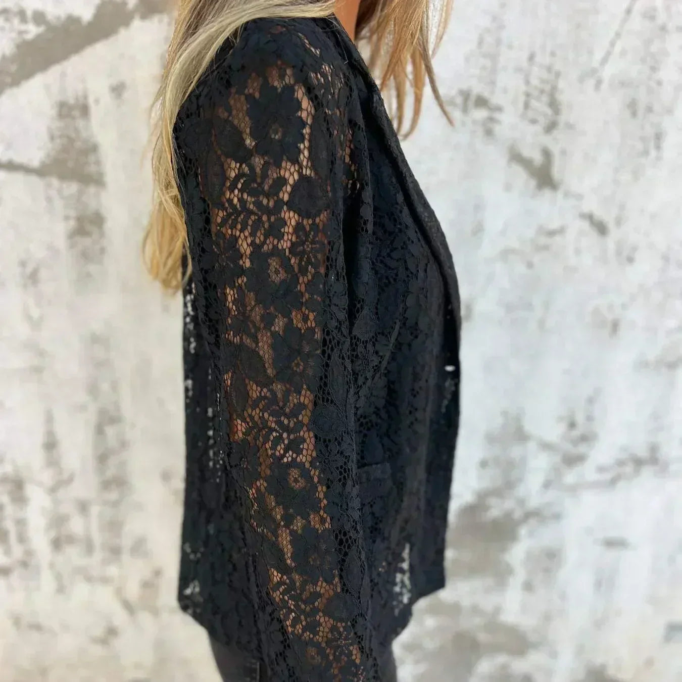 Giacca in pizzo integrale e maglia