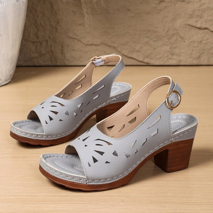 Sandali retrò con tacco grosso e cut-out da donna