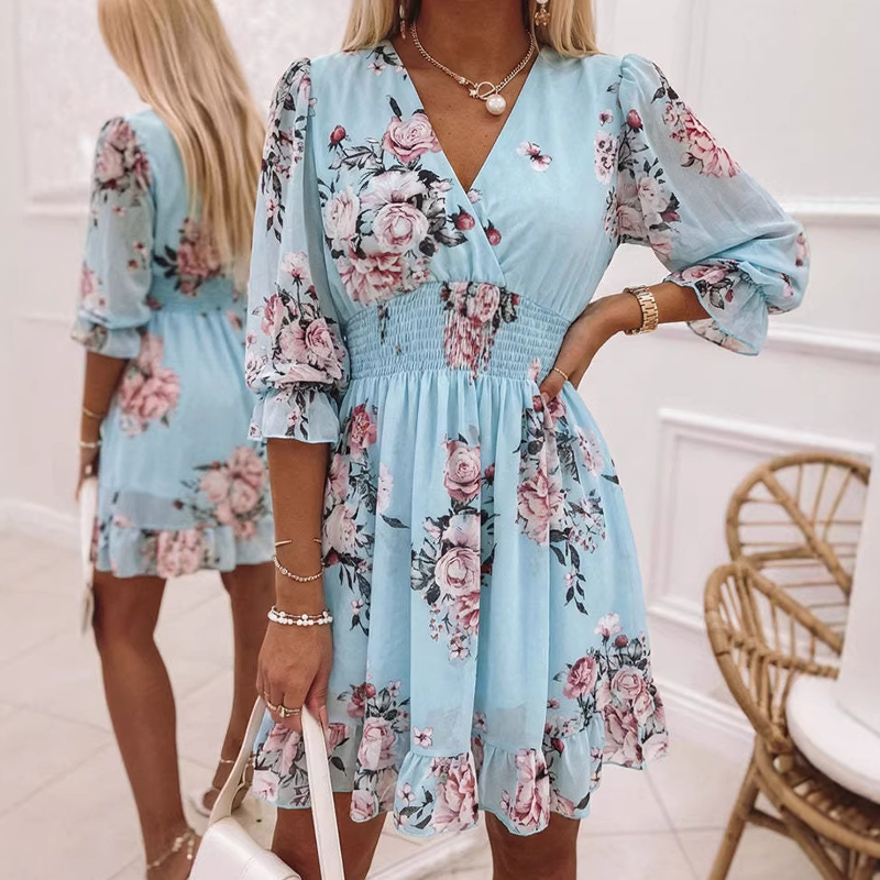 🌸50% DE DESCONTO AGORA! 🌸Vestido feminino em formato de A com estampa floral, decote em V e babados