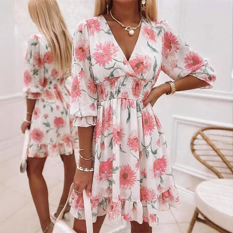 🌸50% DE DESCONTO AGORA! 🌸Vestido feminino em formato de A com estampa floral, decote em V e babados