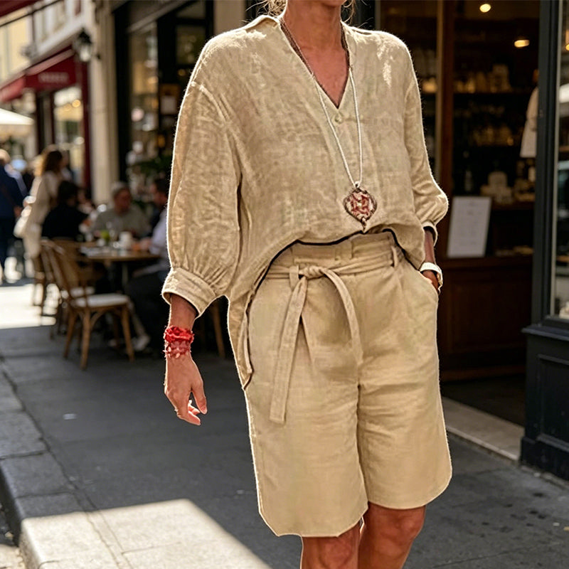 ☀️ È arrivato il best-seller dell'estate 2026! Completo casual da donna composto da un top con scollo a V e pantaloncini