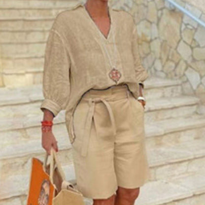 ☀️ È arrivato il best-seller dell'estate 2026! Completo casual da donna composto da un top con scollo a V e pantaloncini