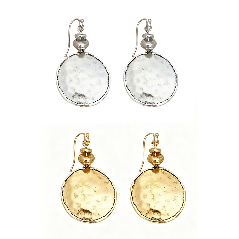 ✨ Brincos femininos vintage martelados – elegância geométrica que transforma qualquer look