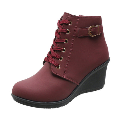 🔥 50% OFF HOJE! 👢 Botas Femininas com Salto Anabela Confortável – Elegantes, Versáteis e Perfeitas Para o Dia a Dia ✨